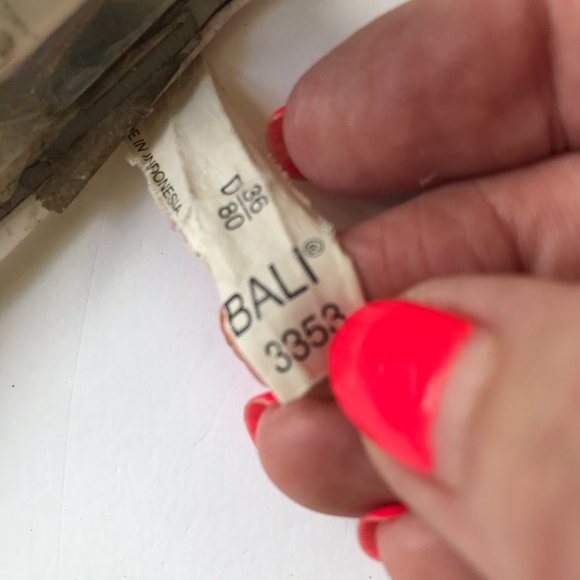 Bali Black Bra 36D Vintage Underwire Extra Support - Picture 11 of 12